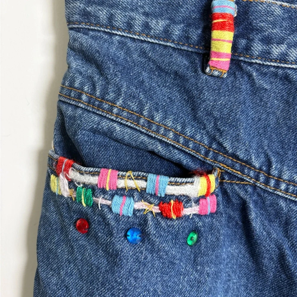 Vintage 80s High Rise Mom Jeans 26 Waist Embellished Denim 100% Cotton - Picture 2 of 12